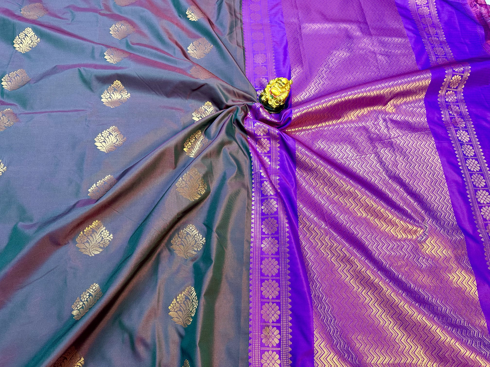 Kanchipuram Soft Silk Sarees Bordless